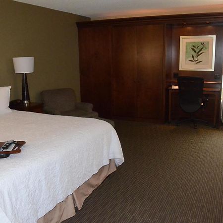 Hampton Inn Abingdon Buitenkant foto