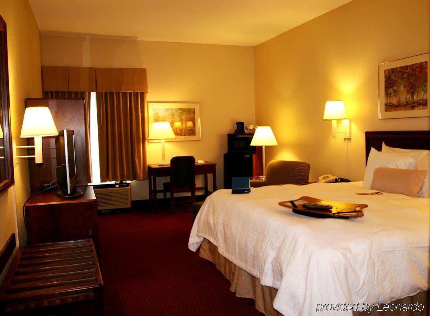 Hampton Inn Abingdon Buitenkant foto